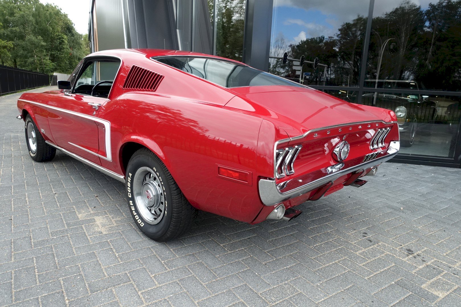 Ford Mustang Fastback GT
